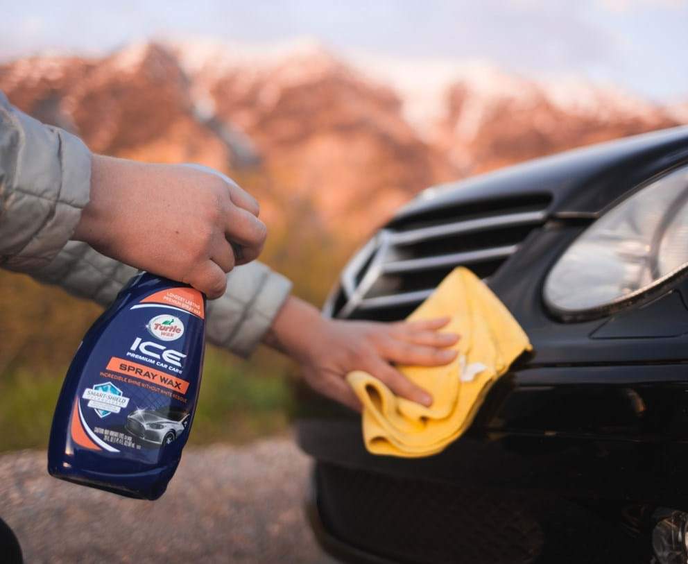 waxing Car